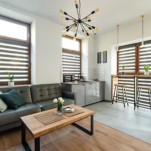  Apartament Neo Unique & Bright Apartments, Free Parking, 15min Old Town & Kazimierz - By Homelike Polska